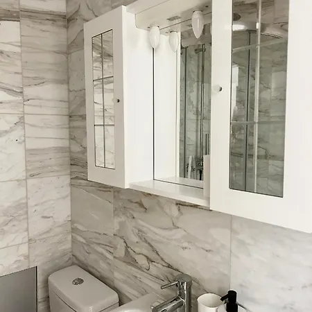 Apartment Modern Near Lugano's & Center *