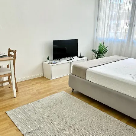 Apartment Modern Near Lugano's & Center