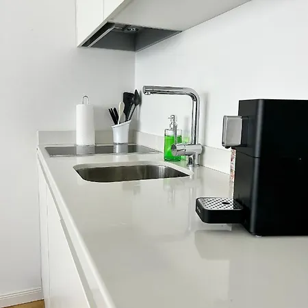 Apartment Modern Near Lugano's & Center